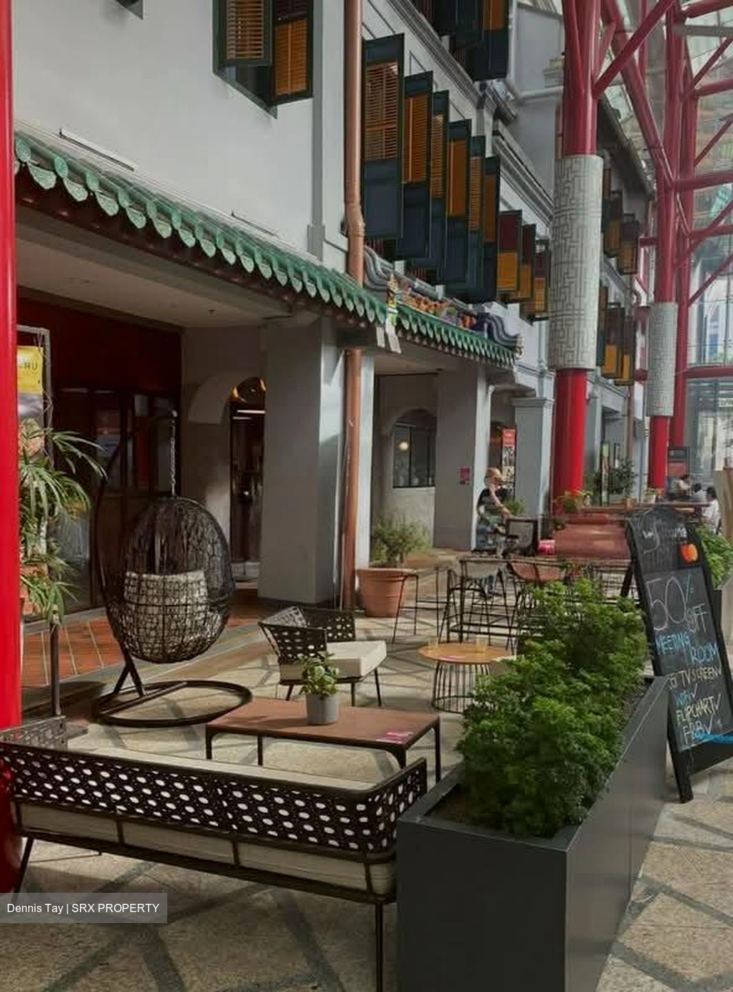 Far East Square (D1), Retail #586029201